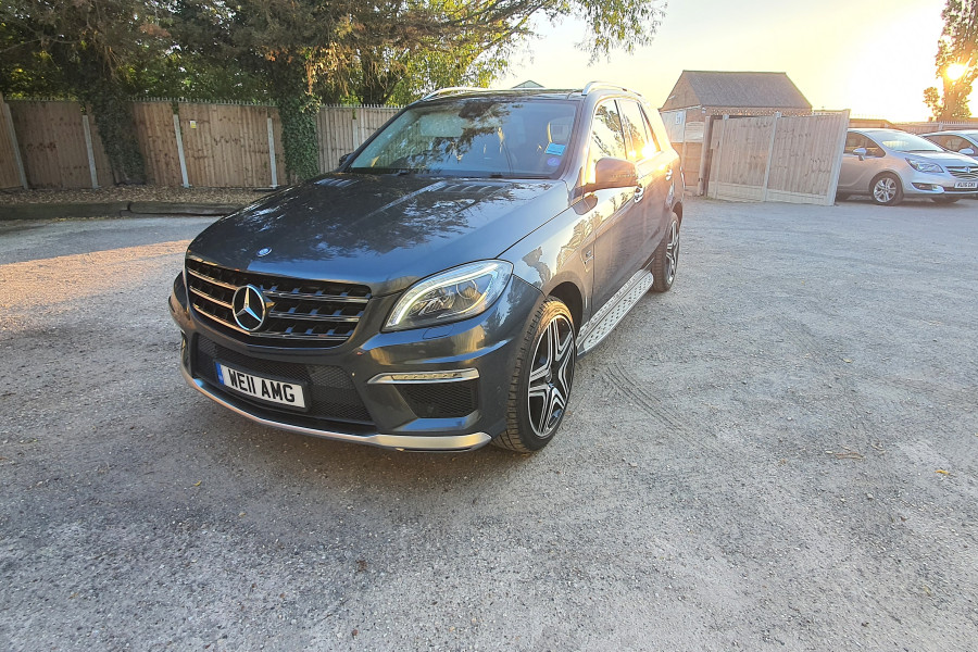 Mercedes-Benz M-Class 