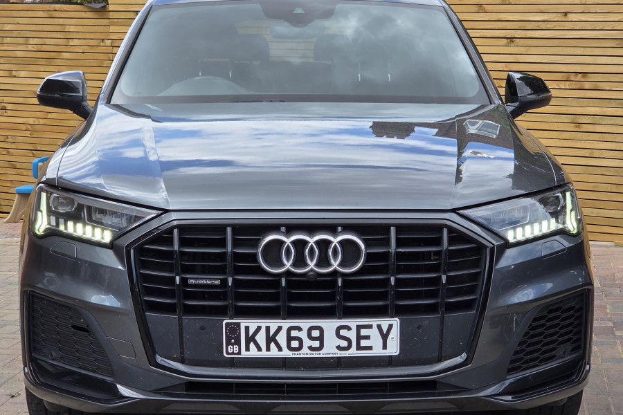 Audi Q7 